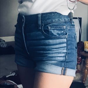 American Eagle superstretch highWaisted shorts.